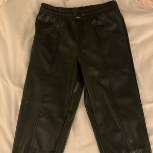 Rails leather jogger with elastic band. Size L.